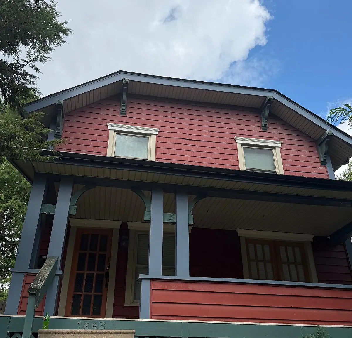 3 bed, 1375 sqft, $1,900 — Photo 3
