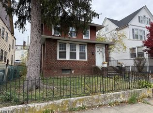 206 Weequahic Ave, Newark, NJ 07112