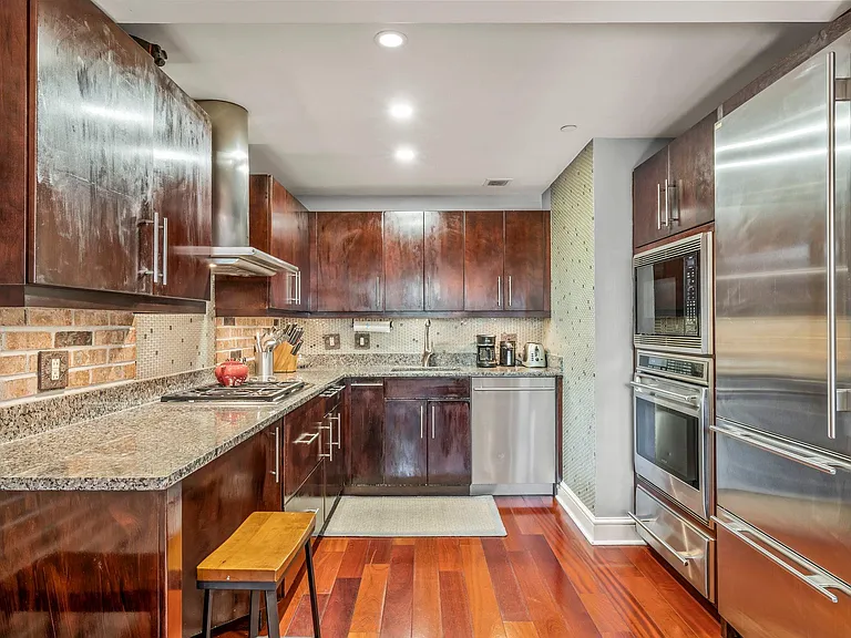 225 S 18th St #714 — Photo 11