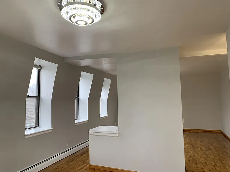 126 Cottage St #4 — Photo 6
