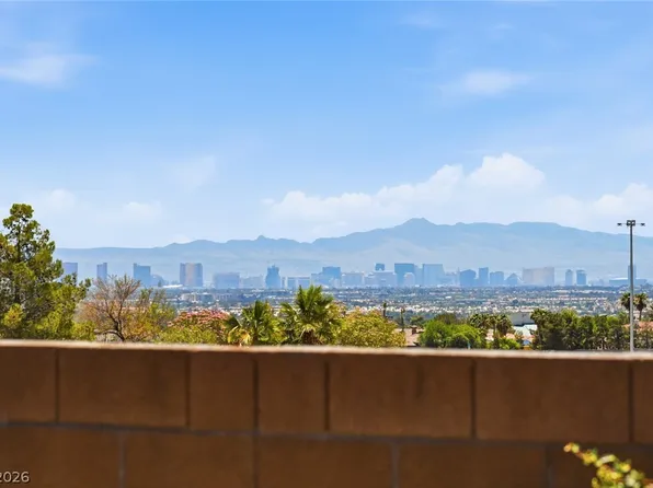 9675 Bruschi Ridge Ct, Las Vegas, NV 89149