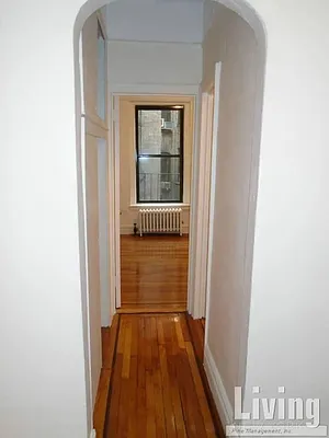 Rented by Living New York | media 34