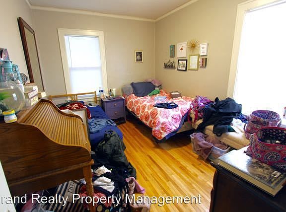 4th image of 386-388 Fry St #386