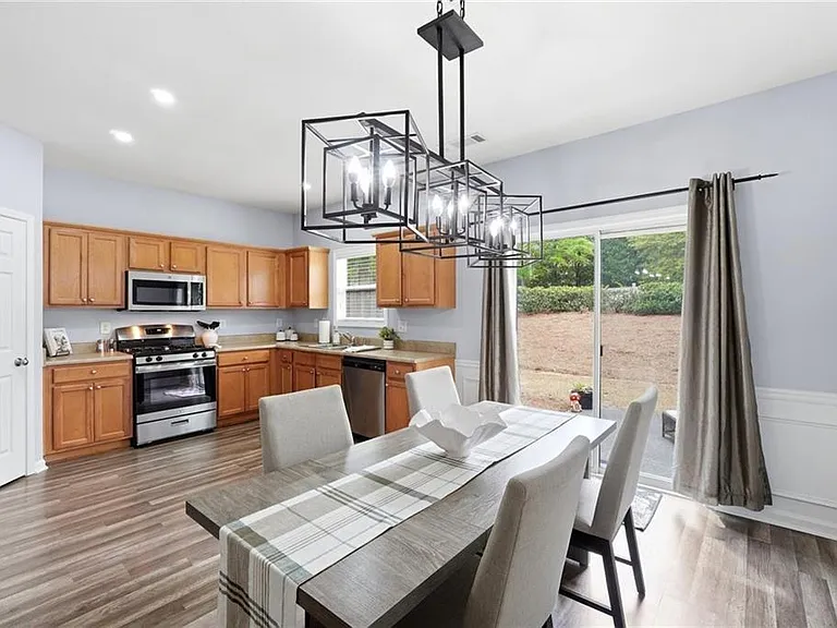 2059 Lakeshore Overlook Dr NW — Photo 6