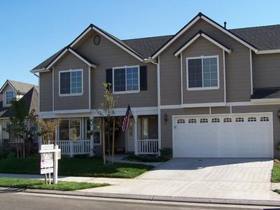 676 Everglade Ave, Clovis, CA, 93619