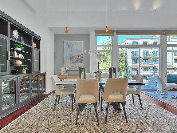 2nd image of 238 S Arroyo Pkwy Unit 412