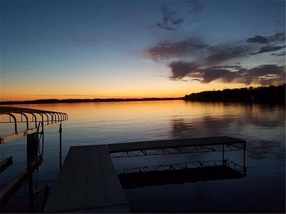 2nd image of 18031 Roberds Lake Blvd