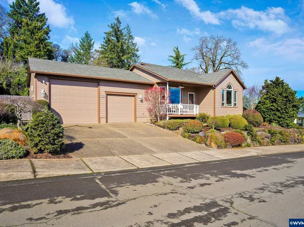 542 Anderson Dr, Silverton, OR 97381