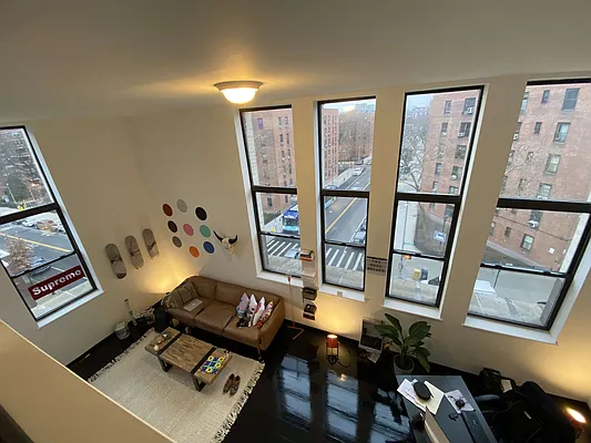 Rented by Owner | media 9