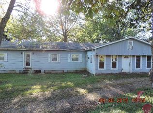 8069 Berry Rd, Bonne Terre, MO 63628