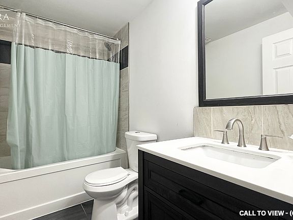 5th image of 1725 Mickleborough Dr #2