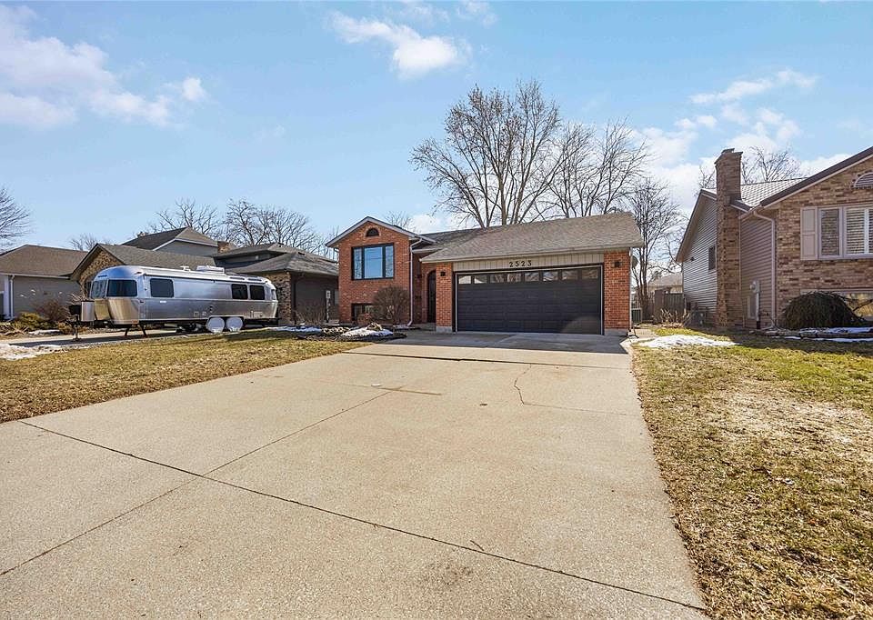 1st image of 2523 Hamilton Rd