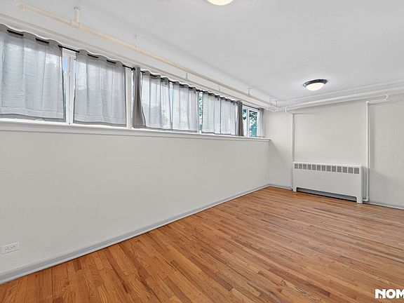 3rd image of 4430 W 35th Ave APT 3