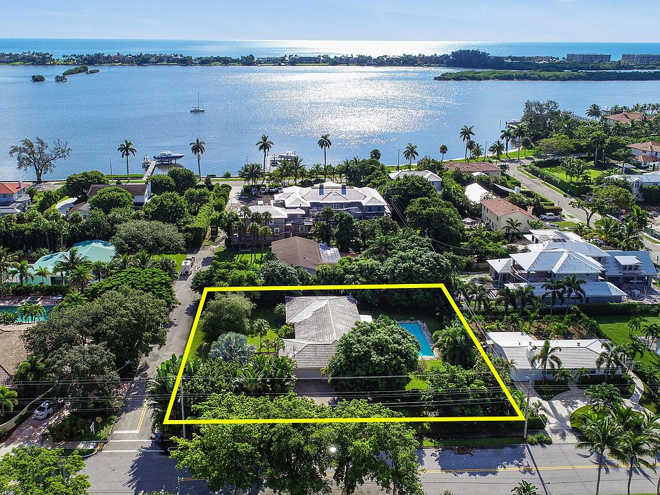 1st image of 132 Miramar Way