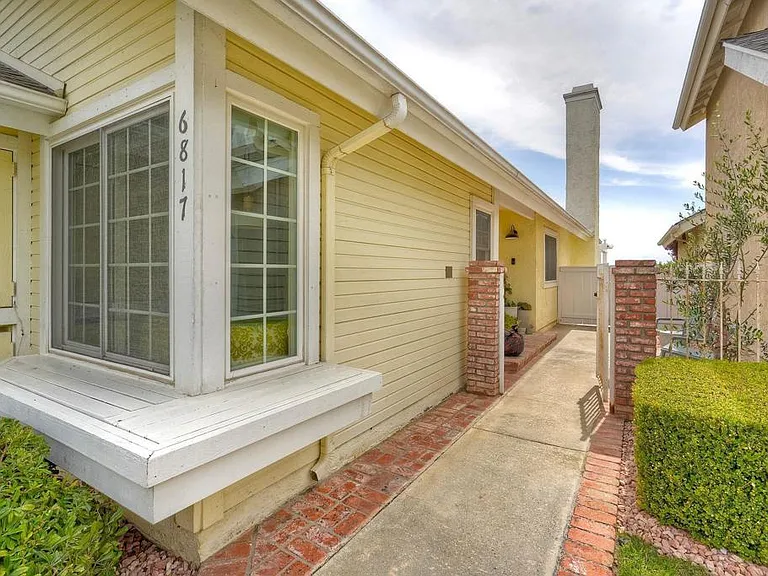 6817 Watercourse Dr — Photo 3