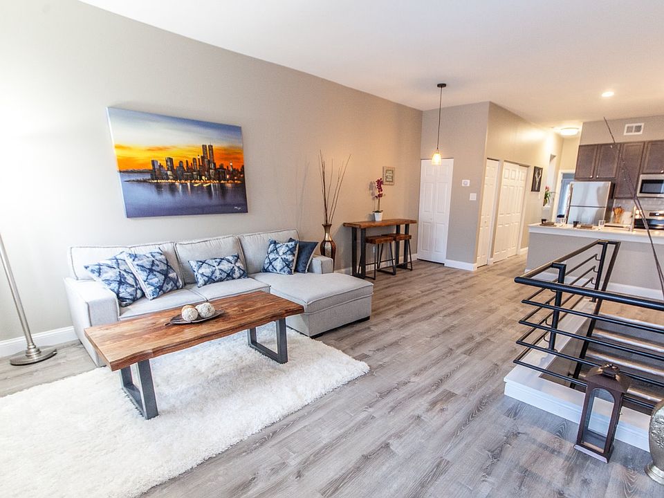 1st image of 3639A McRee Ave #3639