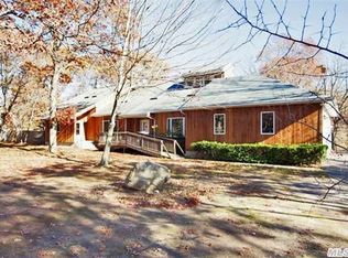 15 Miller Place Middle Island Rd, Miller Place, NY 11764