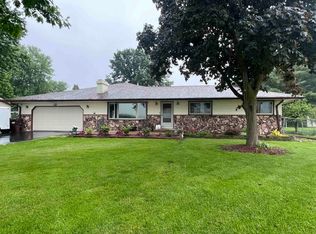 2725 Graham Rd, Belvidere, IL 61008