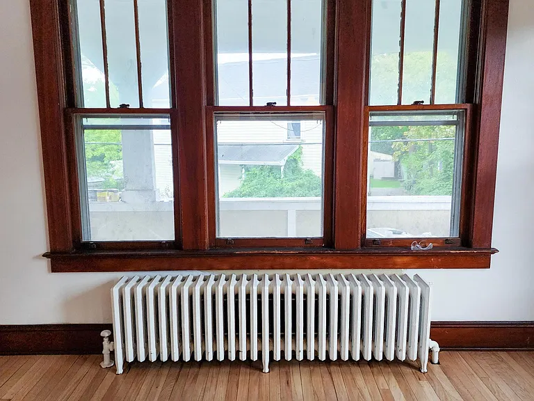5 Carle Ave #2 — Photo 6