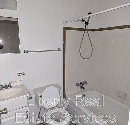 2nd image of 125 Rolland St