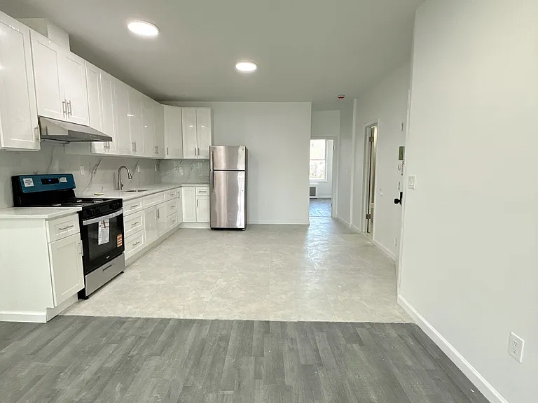 14607 Jamaica Ave #2 — Photo 1