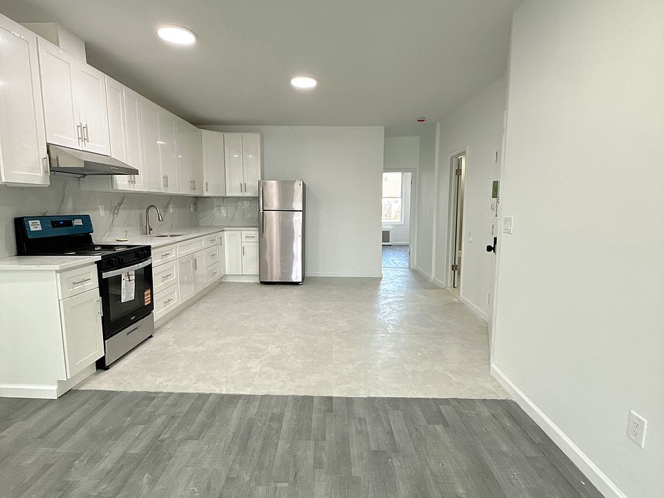 1st image of 14607 Jamaica Ave Floor 2