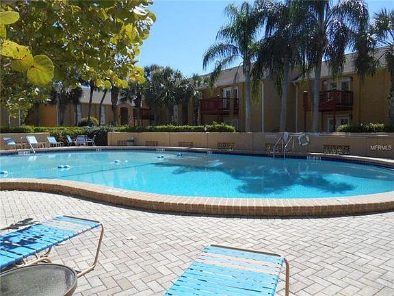 2nd image of 1943 Toucan Way Unit 213