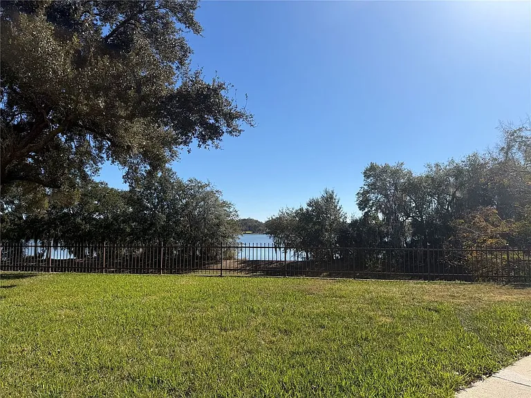 420 Forestway Cir #201 — Photo 7