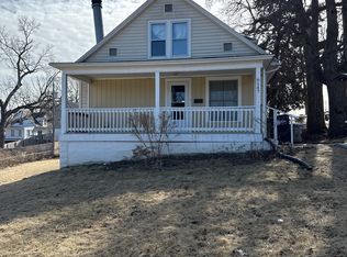 6147 Bedford Ave, Omaha, NE 68104