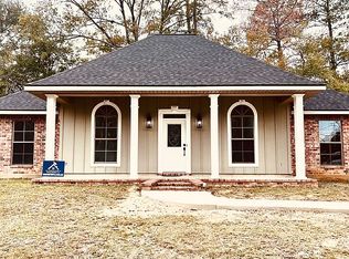 205 Tioga Rd, Ball, LA 71405