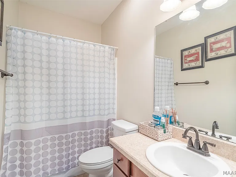 3909 Brookshire Way — Photo 17