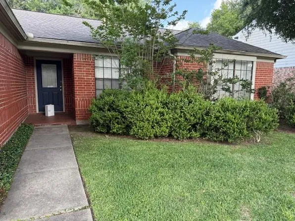 15003 Waybridge Dr, Houston, TX 77062