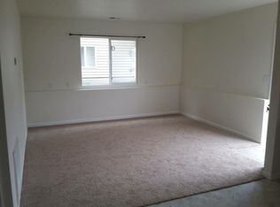 202 Country West Rd #2D, Cheyenne, WY 82007