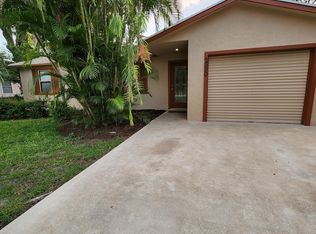 2390 SW Bayshore Blvd, Port Saint Lucie, FL 34984