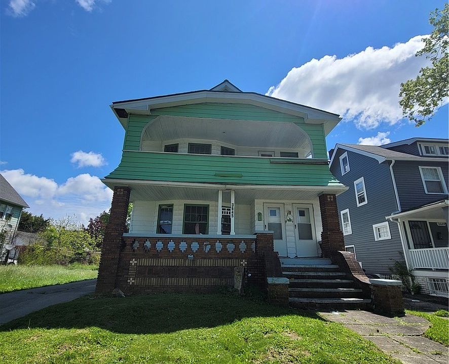 1st image of 3645 E 153rd St