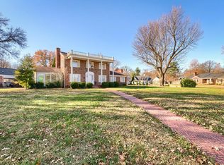 1560 Roosevelt Rd, Owensboro, KY 42301