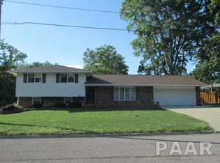 102 Marks Ct, East Peoria, IL