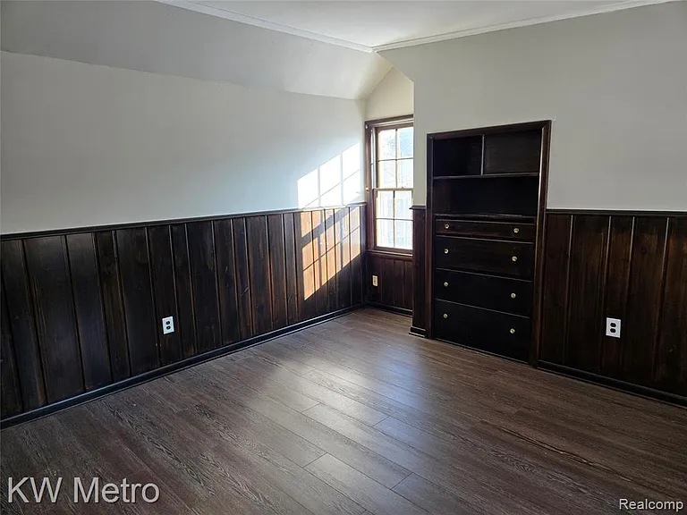 1305 Collegewood Dr — Photo 11
