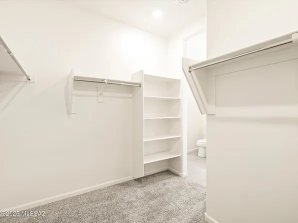 9858 N Solstice Ave, Tucson, AZ 85743