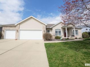 5005 Crane Dr, Springfield, IL 62711