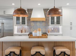 7559 Delfina, San Diego, CA 92127