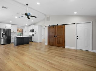 415 SW 34th St, Cape Coral, FL 33914
