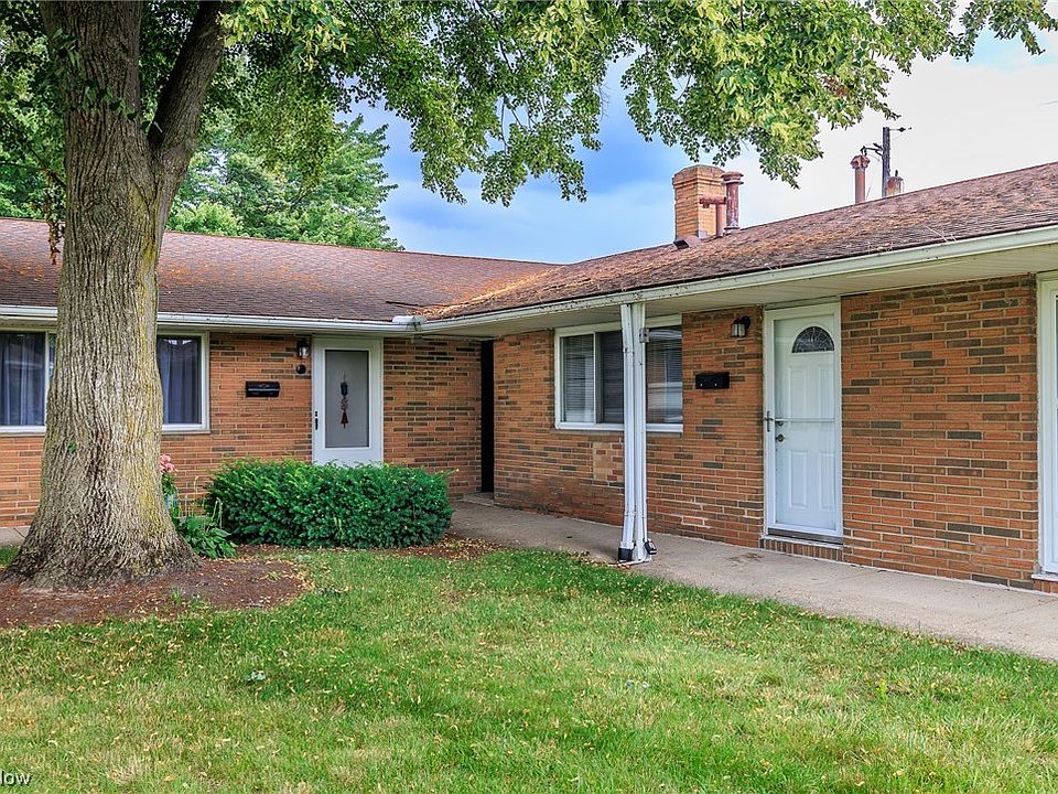1st image of 21858 River Oaks Dr APT 4F