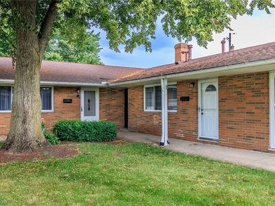 21858 River Oaks Dr APT 4F, Rocky River, OH, 44116
