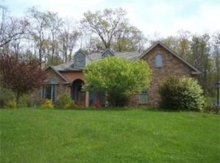 157 Cashdollar Rd, Mars, PA 16046