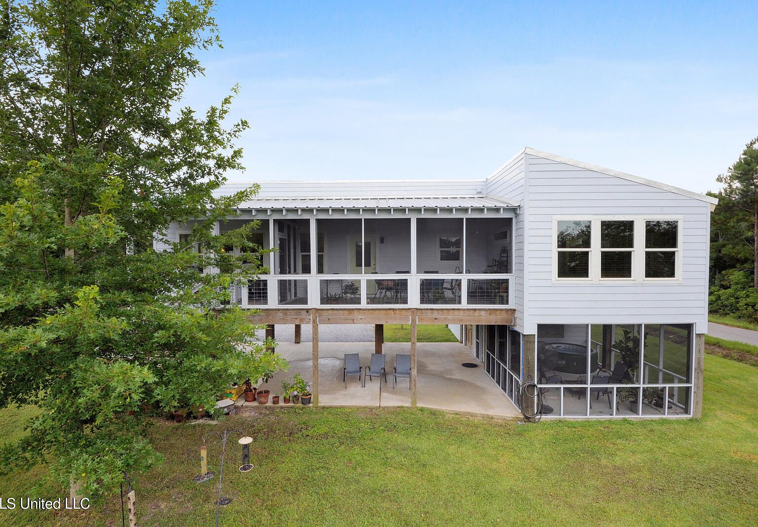 322 Tide St, Waveland, MS 39576 Zillow