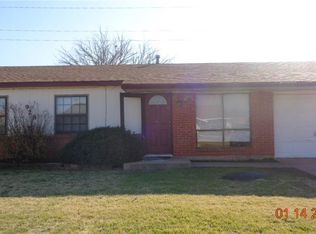 928 Hairston St, Altus, OK 73521