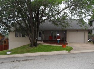 300 Caleb Dr, Hollister, MO 65672