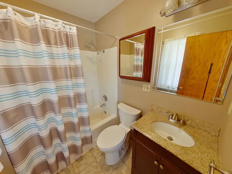 650 S Highland Dr — Photo 8