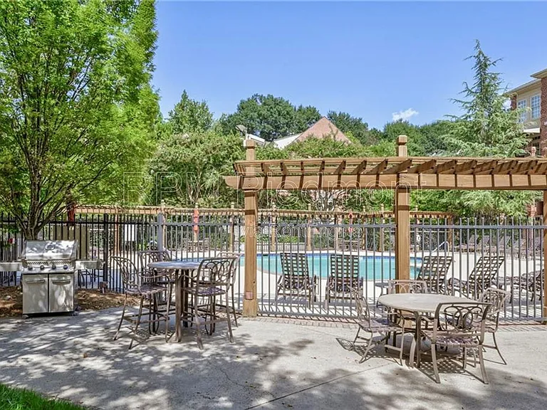 1735 Peachtree St NE #226 — Photo 30